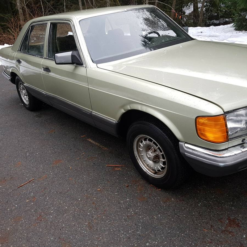 Illustration for article titled At $2,000, Could This Euro-Spec Import 1983 Mercedes 380SE Find A Way Into Your Heart?